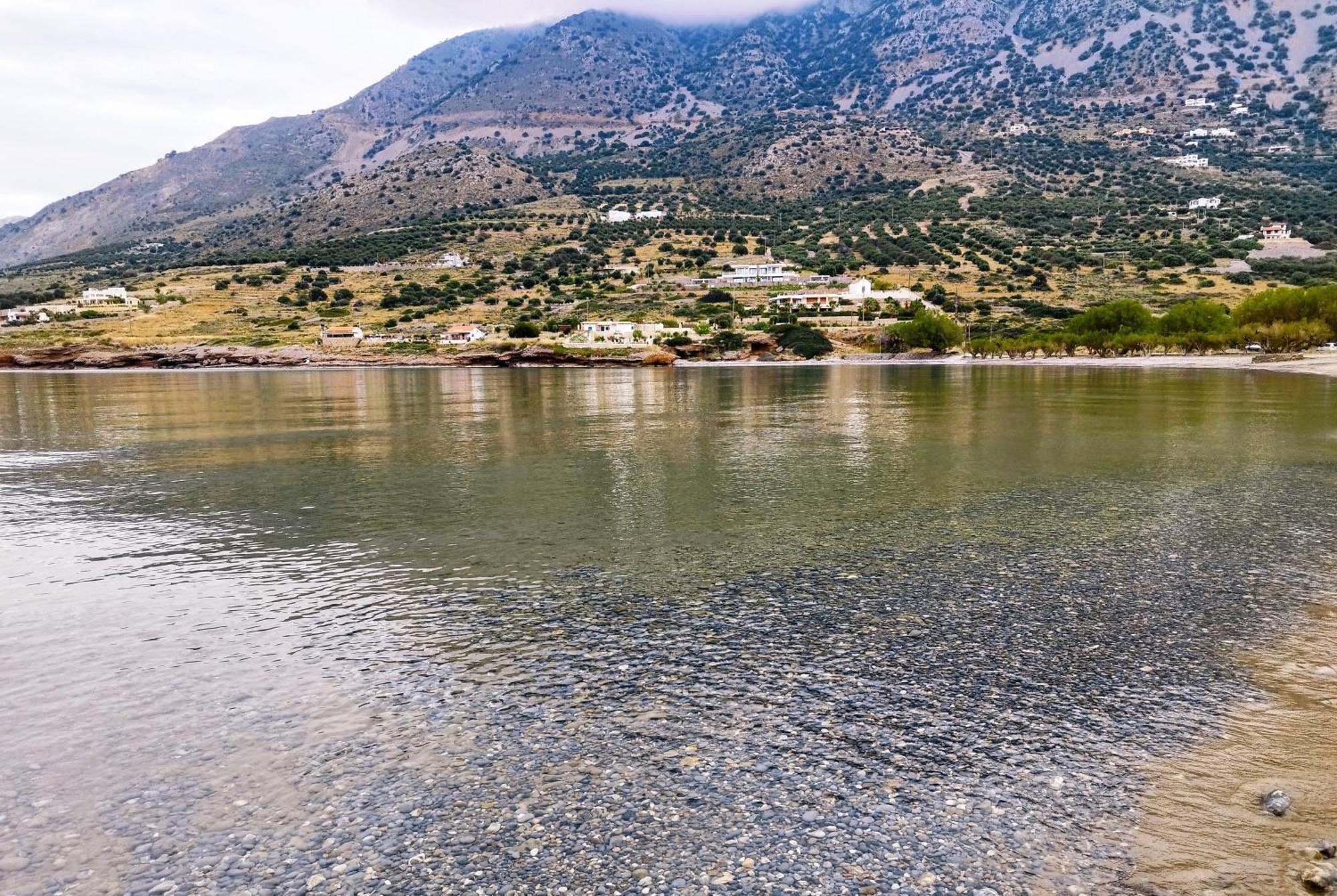 Tholos Alexandra'S Beachfront House Kavoúsion Exteriör bild
